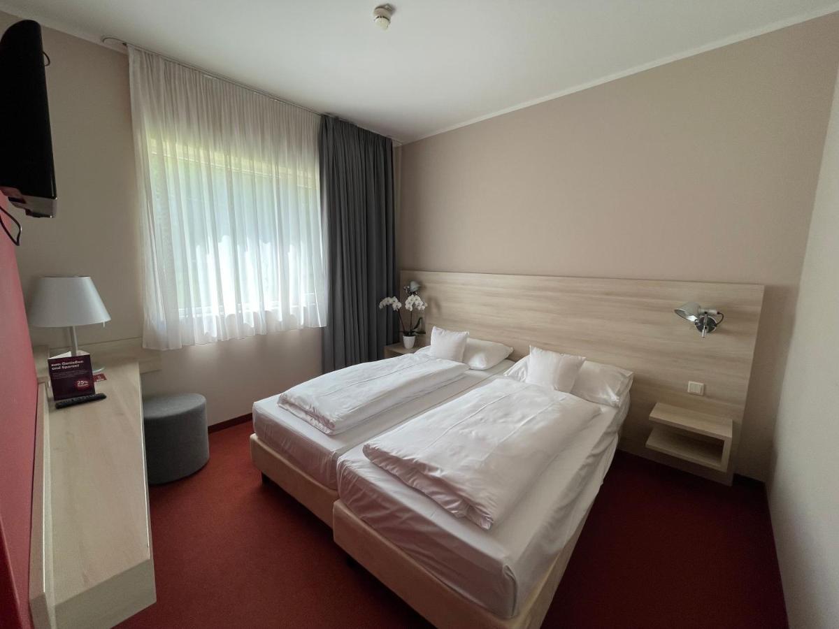 Serways Hotel Spessart Rohrbrunn エクステリア 写真