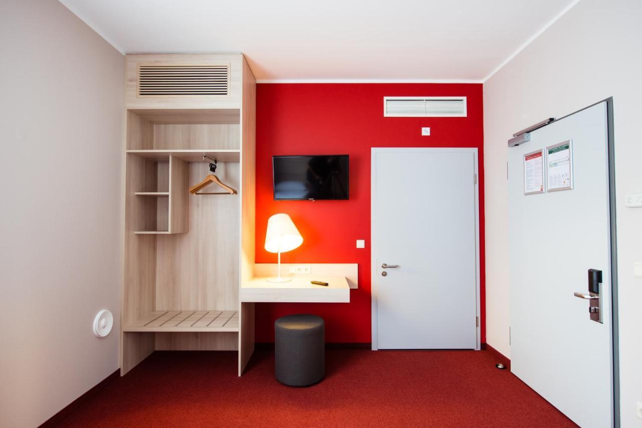Serways Hotel Spessart Rohrbrunn エクステリア 写真