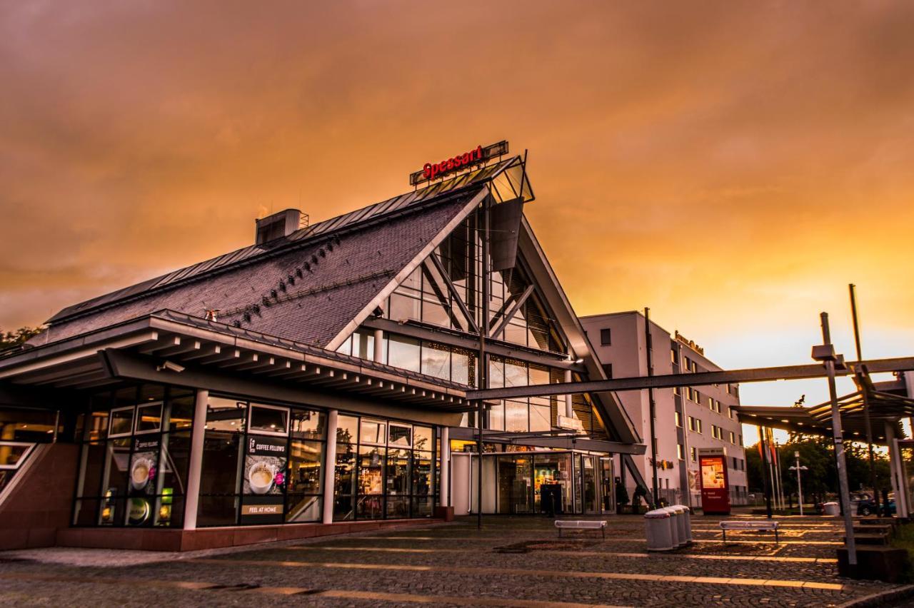 Serways Hotel Spessart Rohrbrunn エクステリア 写真