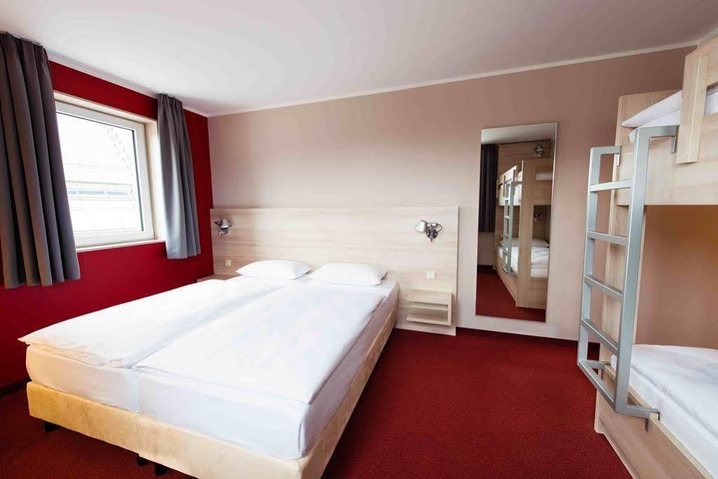 Serways Hotel Spessart Rohrbrunn エクステリア 写真